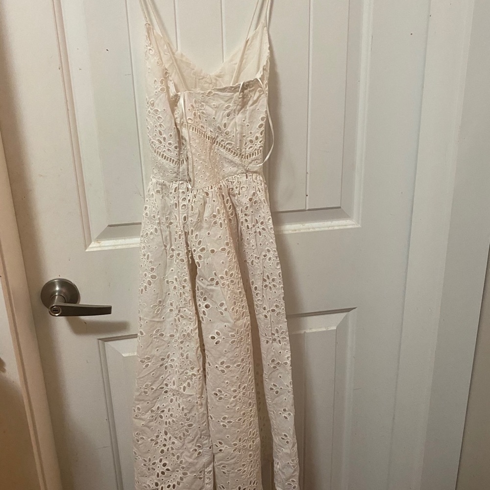 Dress - Picture 3 of 4